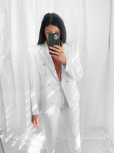 Load image into Gallery viewer, Blazer épaulettes XL premium blanc
